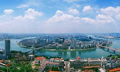 長江新城產(chǎn)業(yè)規(guī)劃通過評審，專家建議成立高校聯(lián)盟