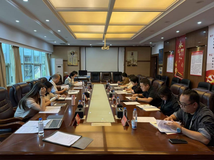 探索新型工業(yè)化新路徑——我院赴懷化市開展專項(xiàng)調(diào)研